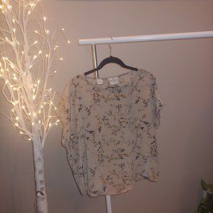 3/$12 Tan Bentley Floral Large Blouse